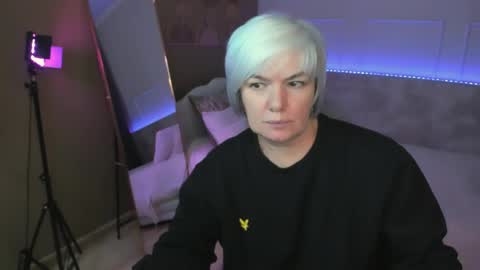 Carmen online show from 05/24/26, 08:47