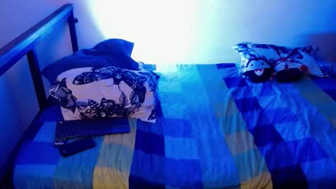 Snapshot of carmillaross chatting on 12/13/25, 07:53 CARMILLA ROSS online show from 12/13/25, 07:53