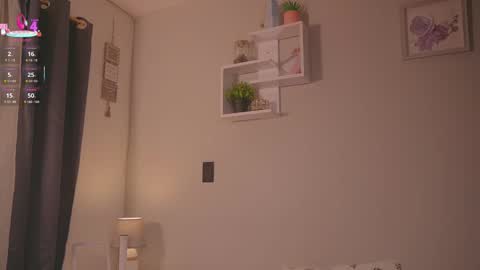 caro_sanchezz online show from 03/16/26, 12:20