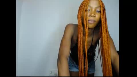 caroline online show from 07/10/26, 04:17