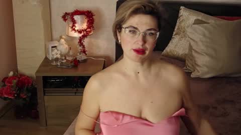 CaroJhones online show from 01/23/25, 05:45