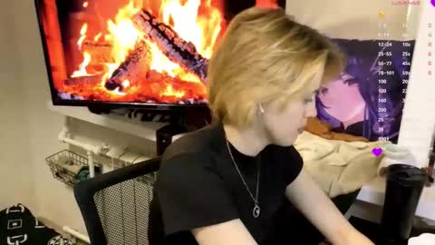 Call me Carol online show from 11/27/25, 08:16