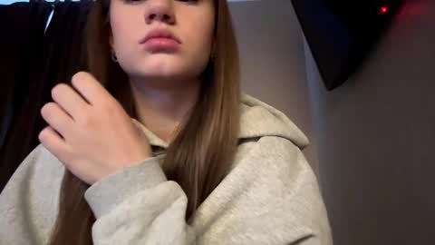 Snapshot of carolecronan chatting on 01/07/26, 08:39 Lisa online show from 01/07/26, 08:39