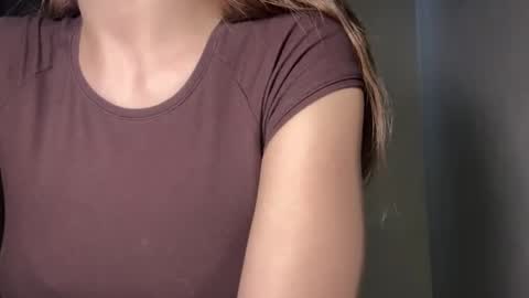 Snapshot of carolecronan chatting on 02/27/26, 08:14 Lisa online show from 02/27/26, 08:14