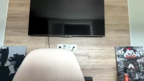 Lisa online show from 07/08/26, 08:08