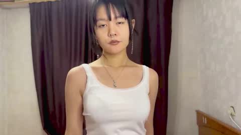 Kim online show from 02/06/26, 01:14