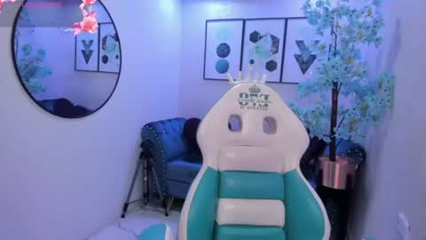 Snapshot of carolina_cherry chatting on 07/06/26, 12:46 CAROLINA. online show from 07/06/26, 12:46