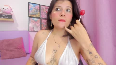 Carolina  online show from 04/05/26, 07:55