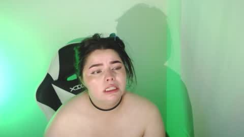 Snapshot of carolina_lee12 chatting on 03/30/26, 03:40 carolina online show from 03/30/26, 03:40