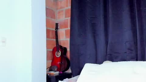 Snapshot of carolina_ml chatting on 04/30/26, 08:57 CarolinaM online show from 04/30/26, 08:57