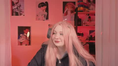 Mira online show from 04/03/26, 08:18