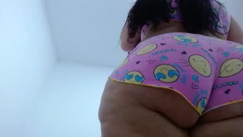 carolina_zabala_19 online show from 01/16/26, 06:56