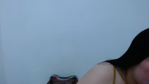 Snapshot of carolina_zabala_19 chatting on 05/23/26, 04:22 carolina_zabala_19 online show from 05/23/26, 04:22