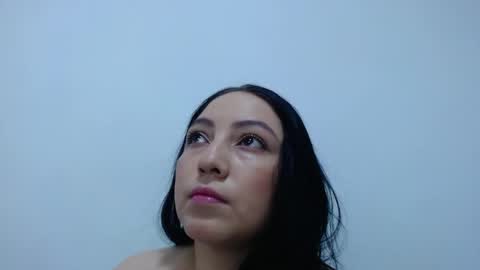 Snapshot of carolina_zabala_19 chatting on 05/24/26, 05:40 carolina_zabala_19 online show from 05/24/26, 05:40