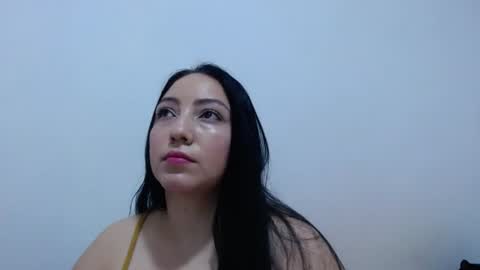 Snapshot of carolina_zabala_19 chatting on 07/27/26, 03:41 carolina_zabala_19 online show from 07/27/26, 03:41