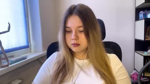 carolindueno online show from 02/27/26, 07:41