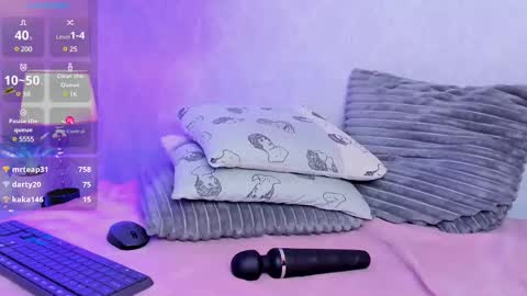  Caroline  online show from 02/18/25, 05:42