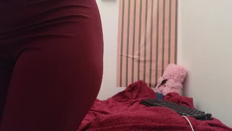 Carolina online show from 04/12/26, 02:11