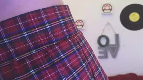 Carolina online show from 04/20/26, 02:31