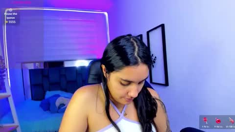 caroline_rodriguez_9 online show from 09/19/25, 03:19