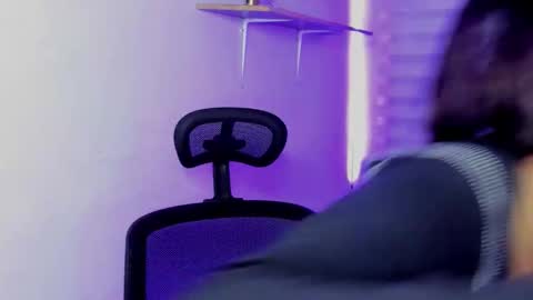 caroline_rodriguez_9 online show from 01/14/26, 07:19