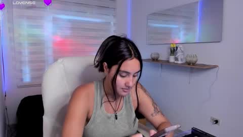 caroline_rodriguez_9 online show from 02/22/26, 03:43