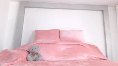 caroline online show from 01/10/25, 08:26