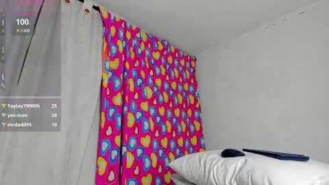 Snapshot of caroline_tovar_ chatting on 03/12/25, 03:46 Caroline Tovar   Lovense is active my orgasms in your hands Give me more pleasure and make me cum online show from 03/12/25, 03:46