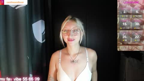 Caroline and Lover online show from 10/27/25, 11:25