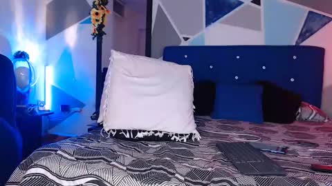 Carolin Blich online show from 12/21/25, 05:20