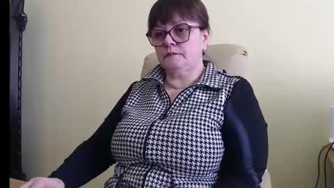 CarolineDream  online show from 02/26/25, 06:37