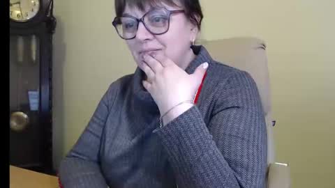 CarolineDream  online show from 03/04/25, 06:26