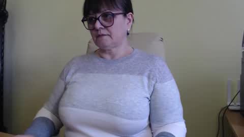 CarolineDream  online show from 03/10/25, 01:43