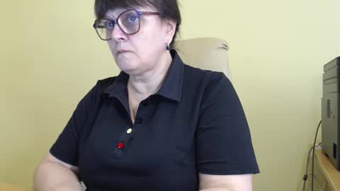 CarolineDream  online show from 09/15/25, 05:29