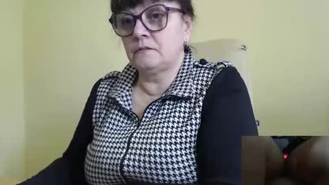 CarolineDream  online show from 10/21/25, 05:41