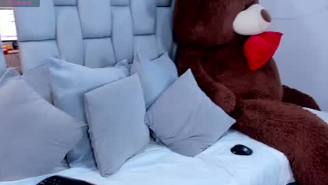 Caroline  online show from 07/22/26, 05:27