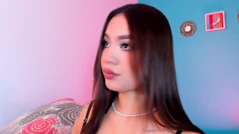 Snapshot of carolineegarcia chatting on 02/10/25, 01:55 CarolineeGarcia online show from 02/10/25, 01:55