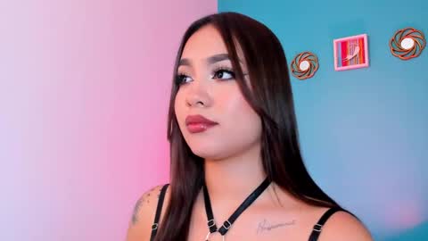 Snapshot of carolineegarcia chatting on 02/10/25, 04:58 CarolineeGarcia online show from 02/10/25, 04:58