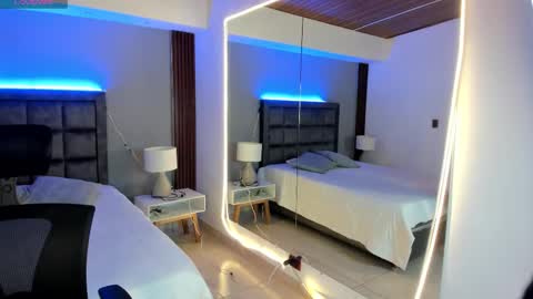 Caro  online show from 10/12/25, 12:37