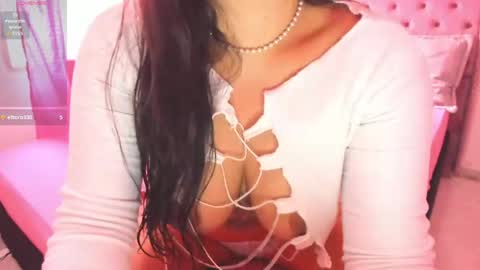 Caroline  online show from 04/24/26, 02:52