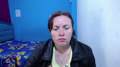 Carolinhe  online show from 07/08/26, 12:09