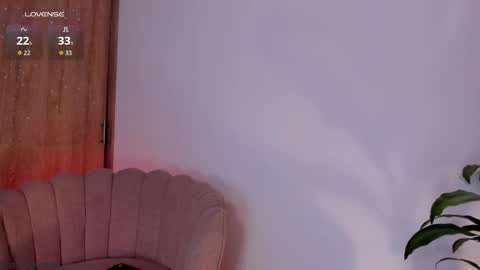 carolinna_ online show from 03/30/26, 12:55