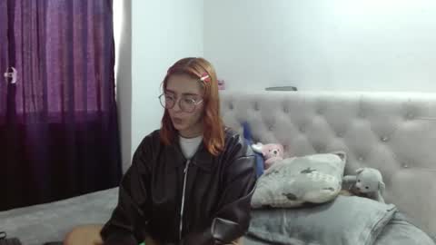 Snapshot of carolinnapinkman chatting on 03/05/26, 07:21 carolinnapinkman online show from 03/05/26, 07:21