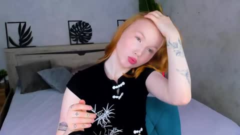 Snapshot of caroll_thompson chatting on 05/04/26, 09:16 Anna online show from 05/04/26, 09:16