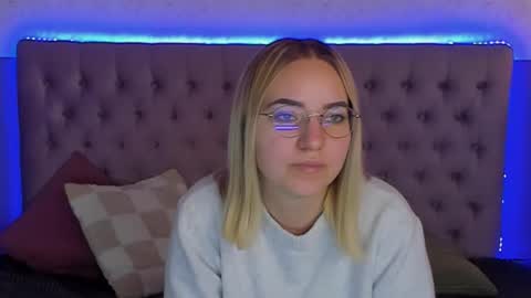 CarollFlexx online show from 11/05/25, 09:20