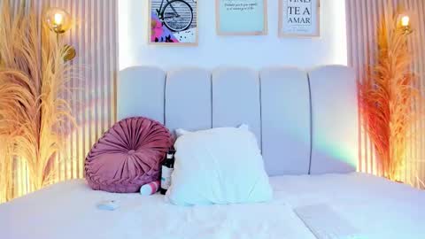 Carol Rivera  online show from 10/31/25, 05:47