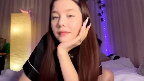 Snapshot of carolynexford chatting on 02/10/26, 12:09 Emma online show from 02/10/26, 12:09