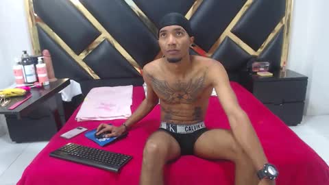 caro y andy online show from 11/29/25, 12:08