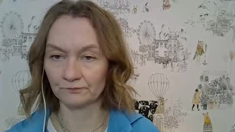 carra_hut online show from 10/30/25, 11:22