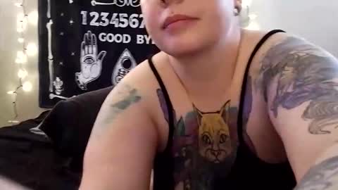 Car online show from 11/07/25, 02:17